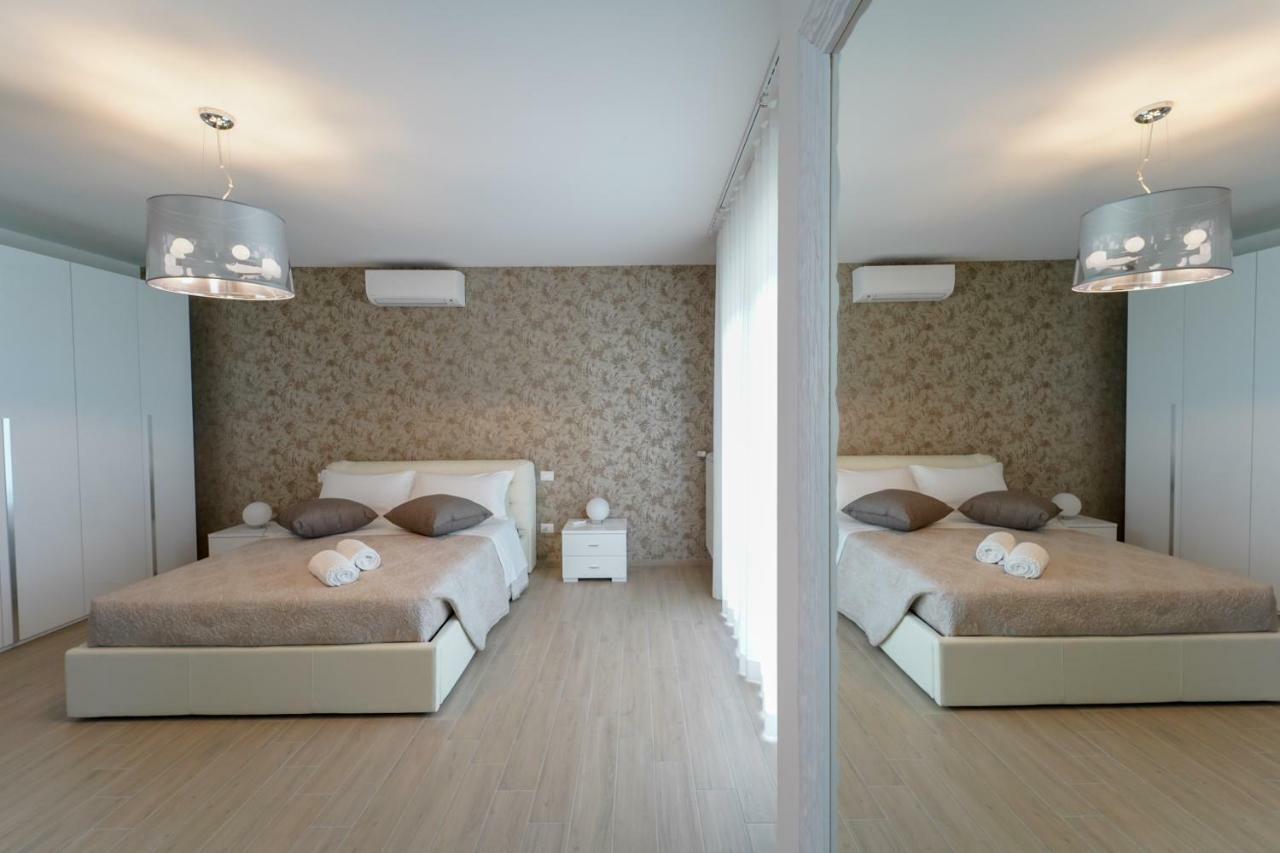 Bed and Breakfast Wojtyla Airport Бари Экстерьер фото